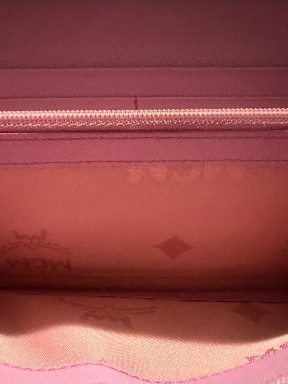 MCM Wallet - Picture 5 of 9